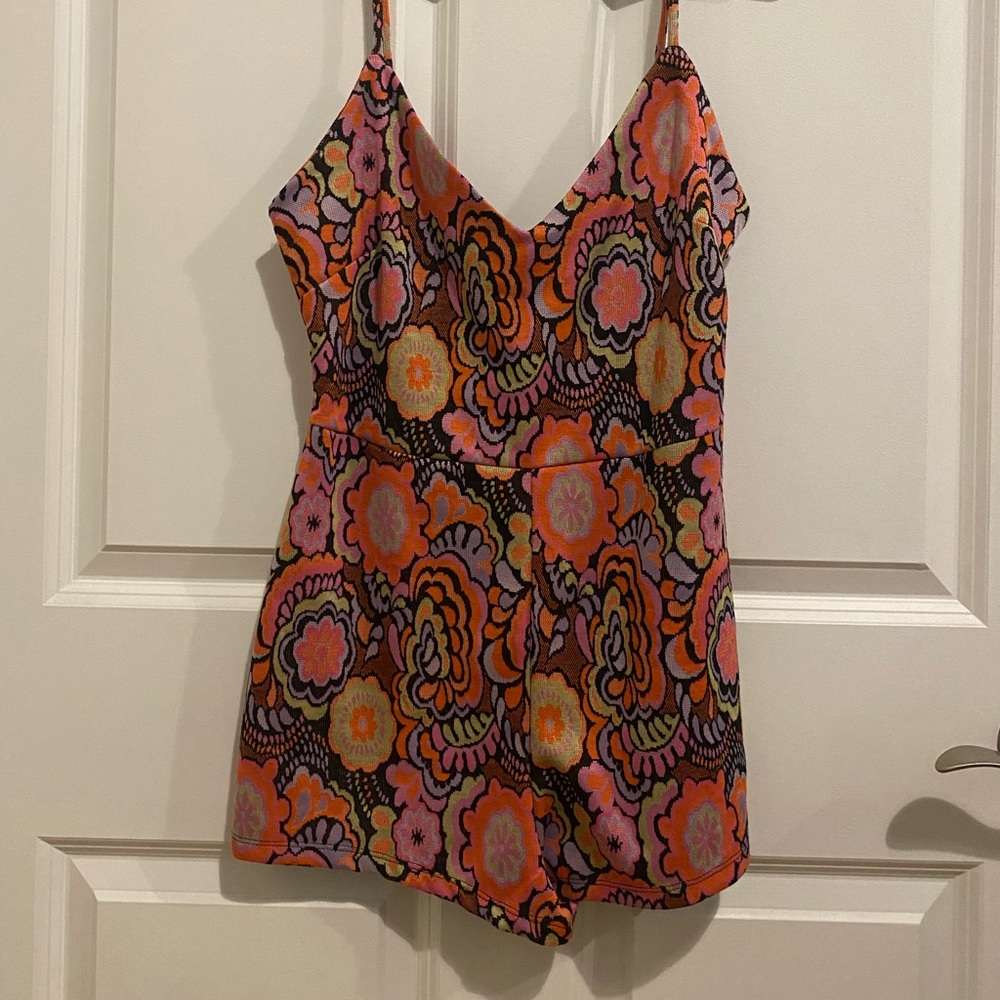 NEVER WORN ZARA ROMPER size m